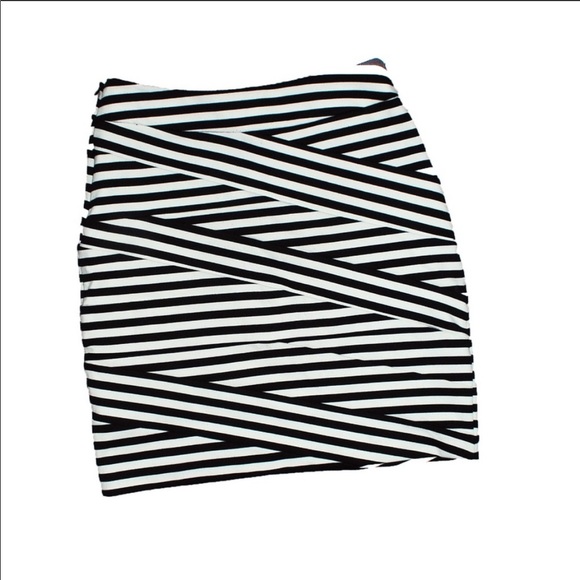 Express Striped Pencil Skirt - Picture 3 of 6